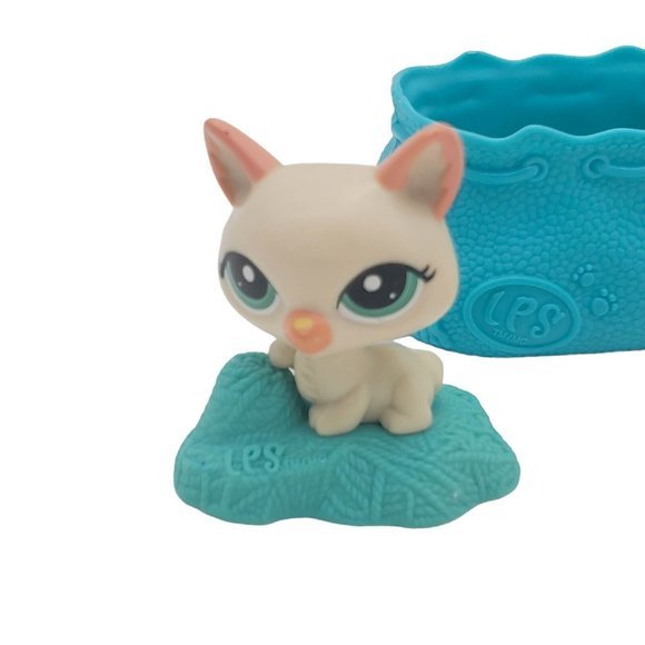 Littlest Pet Shop Portable Pets Lot  3 Carrier Kitty Cat  Armadillo Bobblehead‎ - Picture 4 of 7